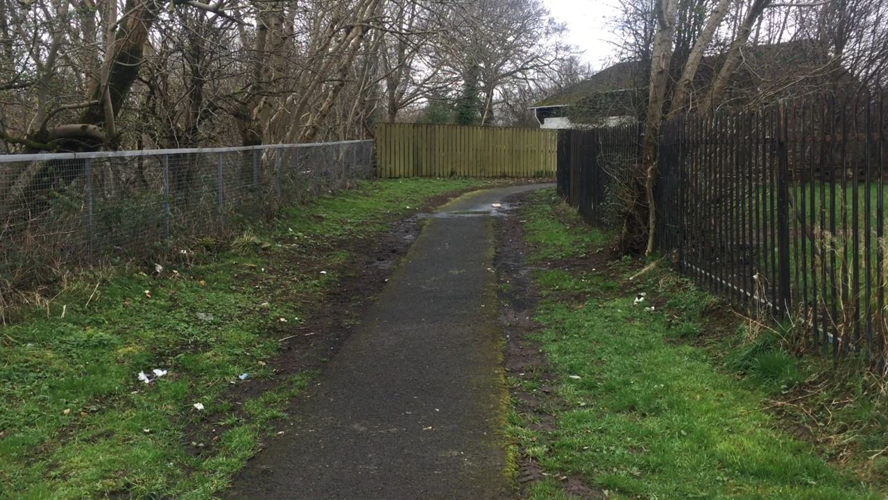 VIDEO Elderslie parents worried one month on from attack News Clyde 1