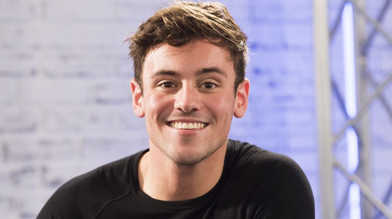 Tom Daley shares pic from hospital bed days before wedding | Celebrity ...