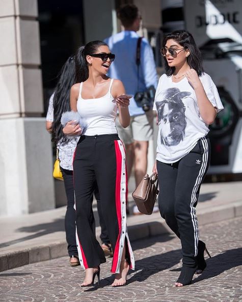 WATCH: These sisters are literally identical to Kim Kardashian and