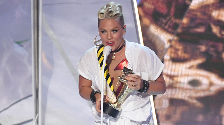 WATCH: P!nk's MTV VMAs speech to her daughter is one that we all needed ...