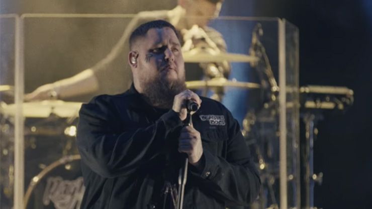 Watch: Rag'n'bone Man Performs 'grace' Exclusively For Northsound 1 