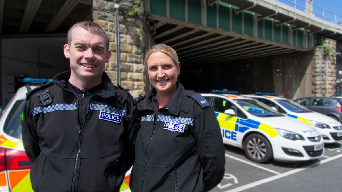 Vicki Threadgold Northumbria officers honoured after fighting off violent man armed with ...