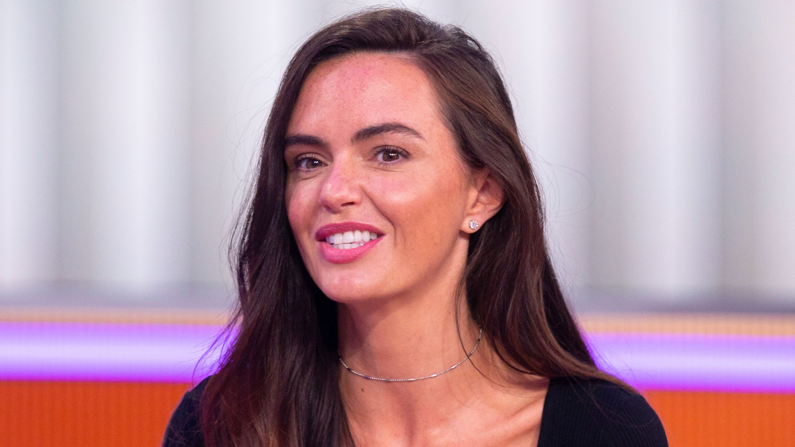 Hollyoaks Star Jennifer Metcalfe Shows Off New Look And Fans Love It Celebrity Hits Radio