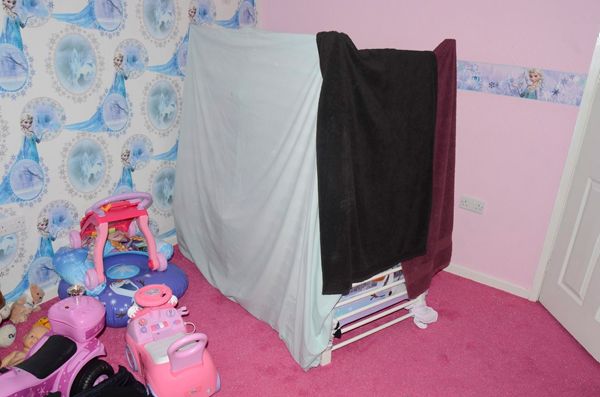 Ellie May's caged cot
