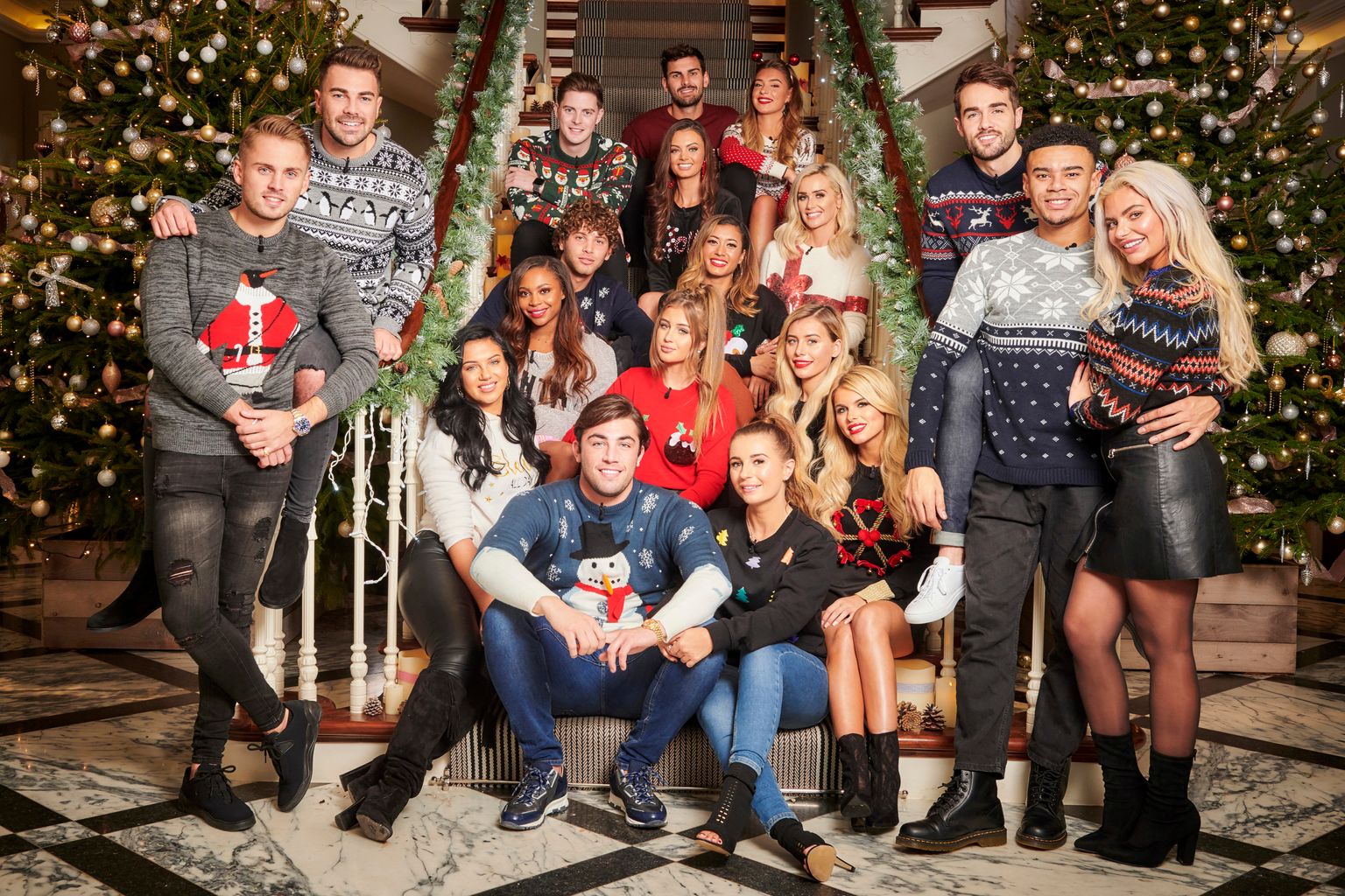 Two Love Island stars KISSED at the Christmas Reunion Television