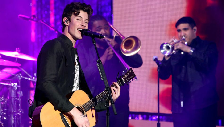 Shawn Mendes delights fans with details of his tour setlist