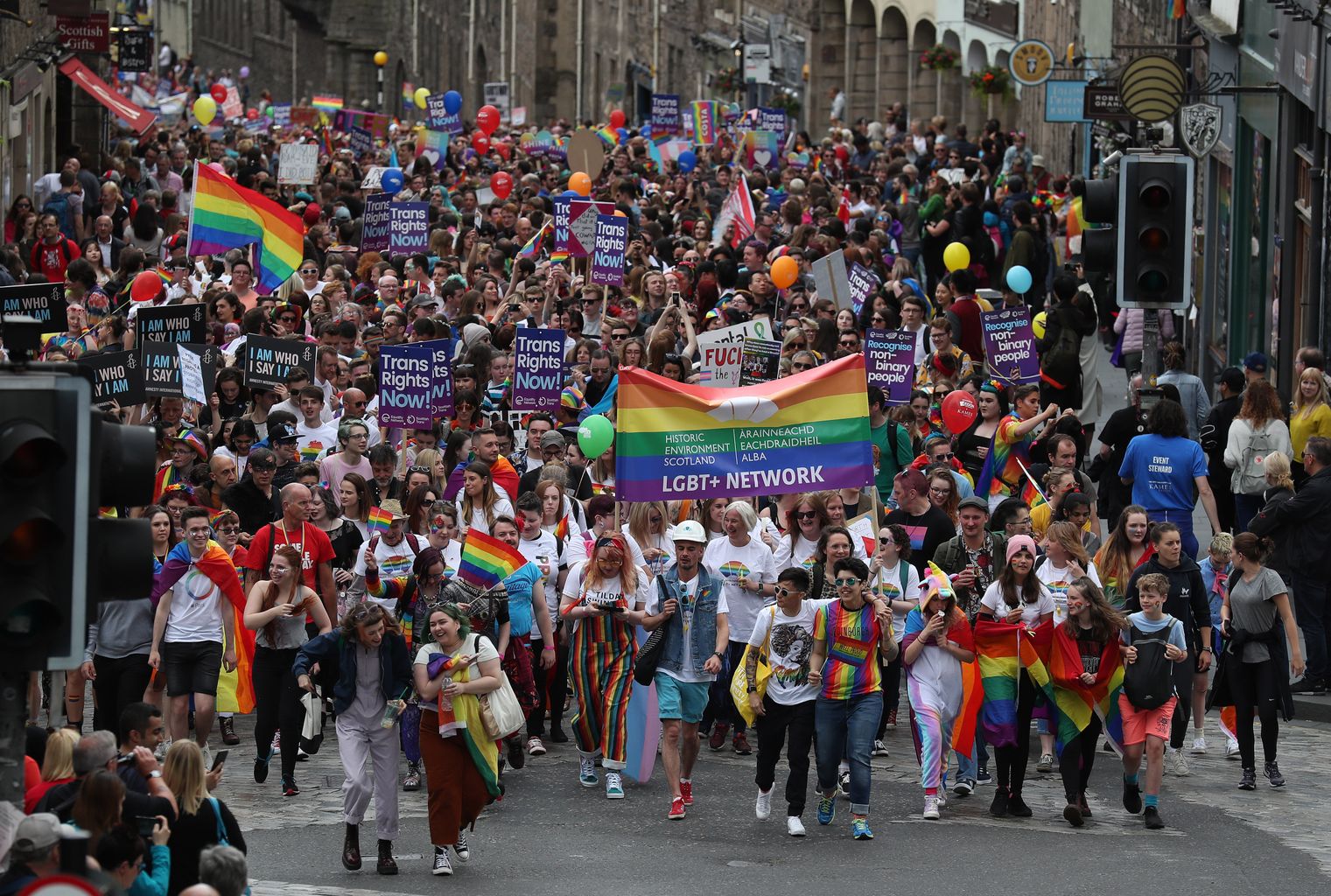 Thousands march at Edinburgh Pride News Forth 1