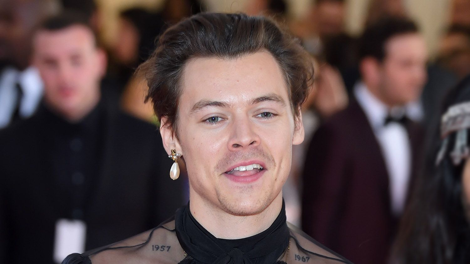 One Direction member Harry Styles has auditioned to play Elvis Presley ...