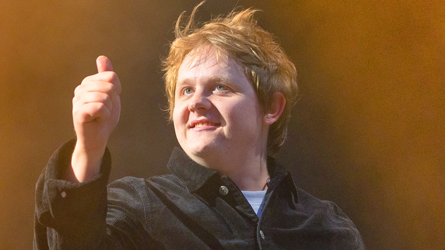 Lewis Capaldi thanks fans for attending Edinburgh gigs