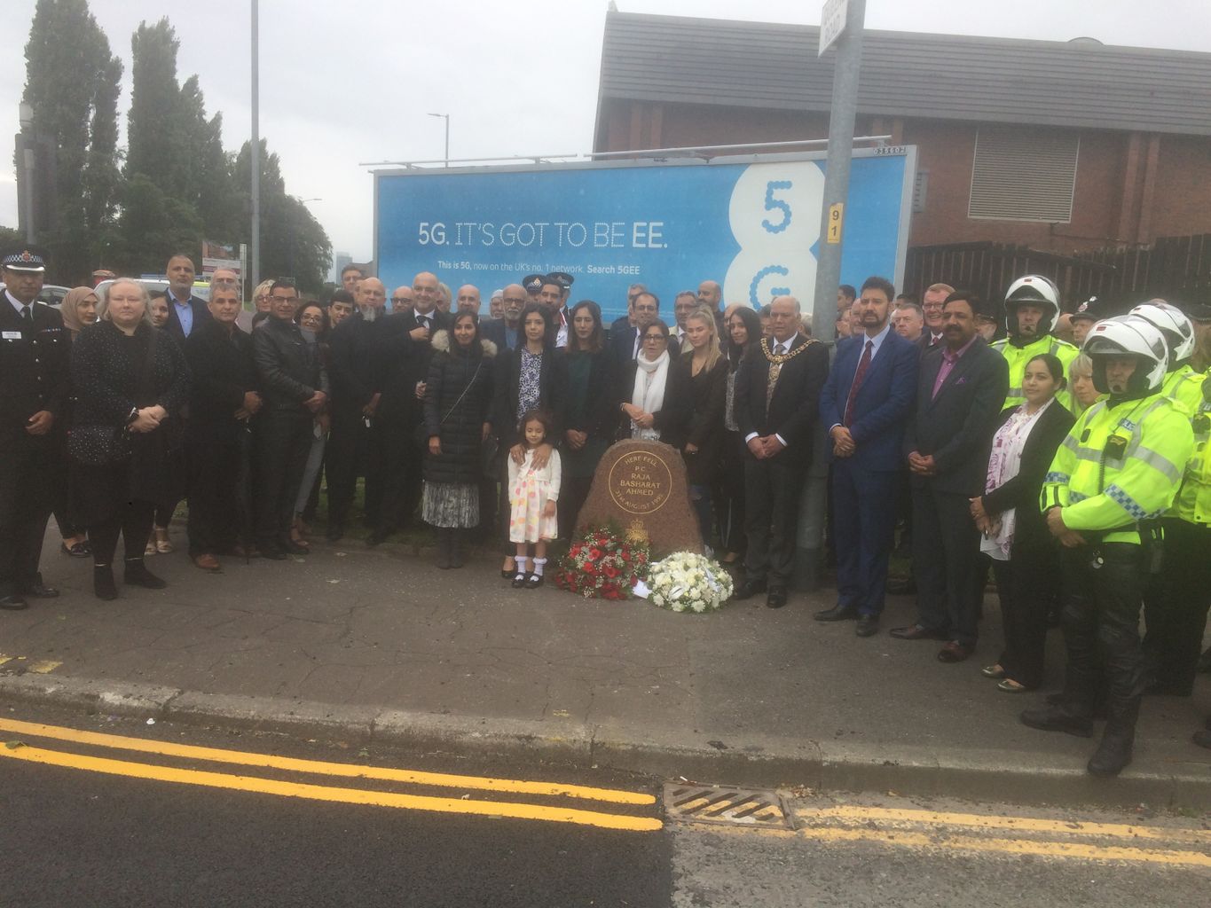 Fallen Gmp Officer Remembered News Hits Radio Manchester 1096