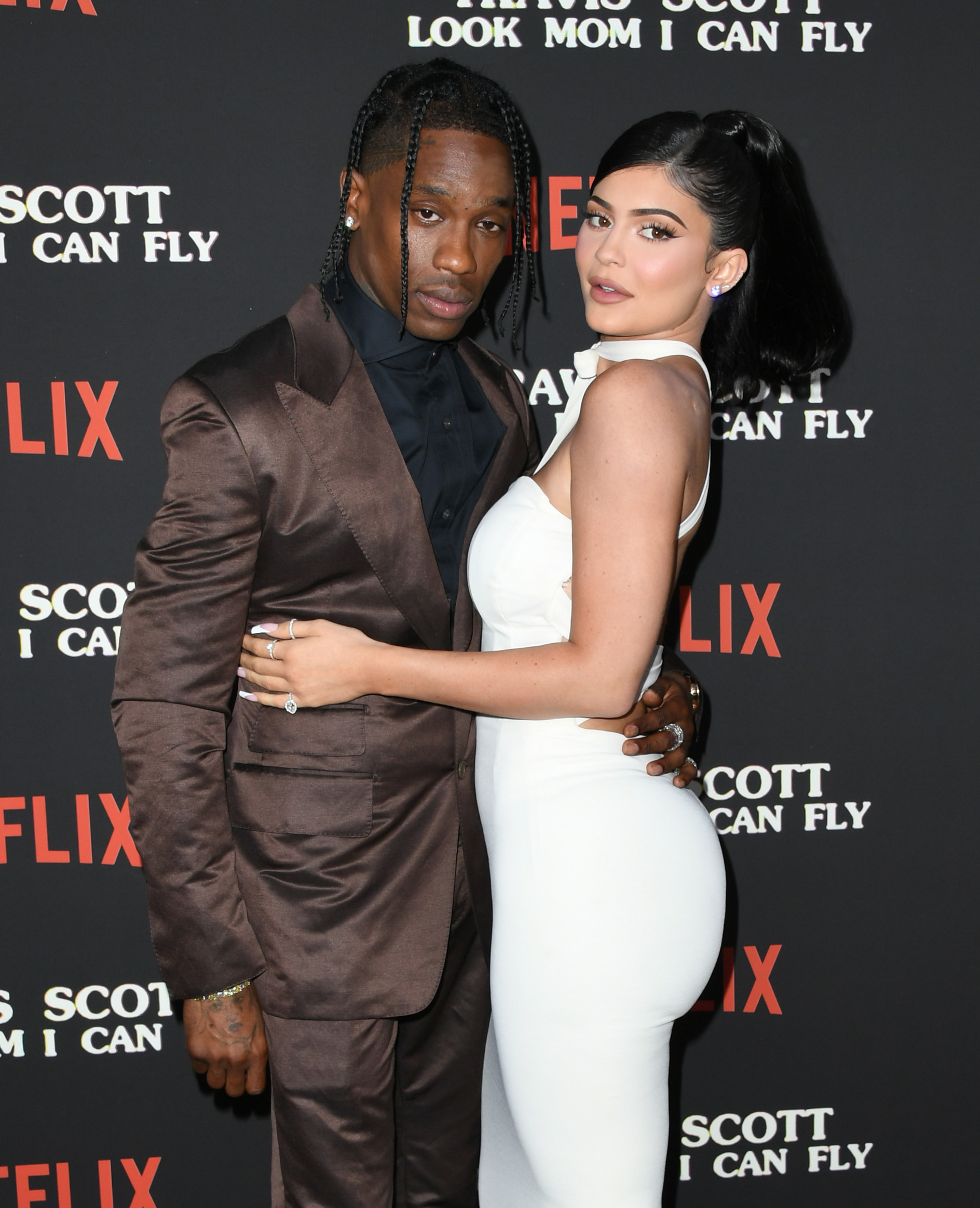 Kylie Jenner and Travis Scott 'taking a break' from their relationship(00)