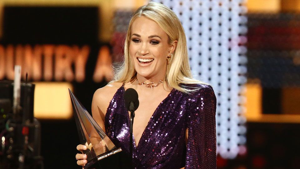 Carrie Underwood breaks a country music record at the AMAs