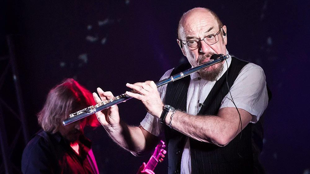 Jethro Tull's Ian Anderson suffering from lung disease COPD