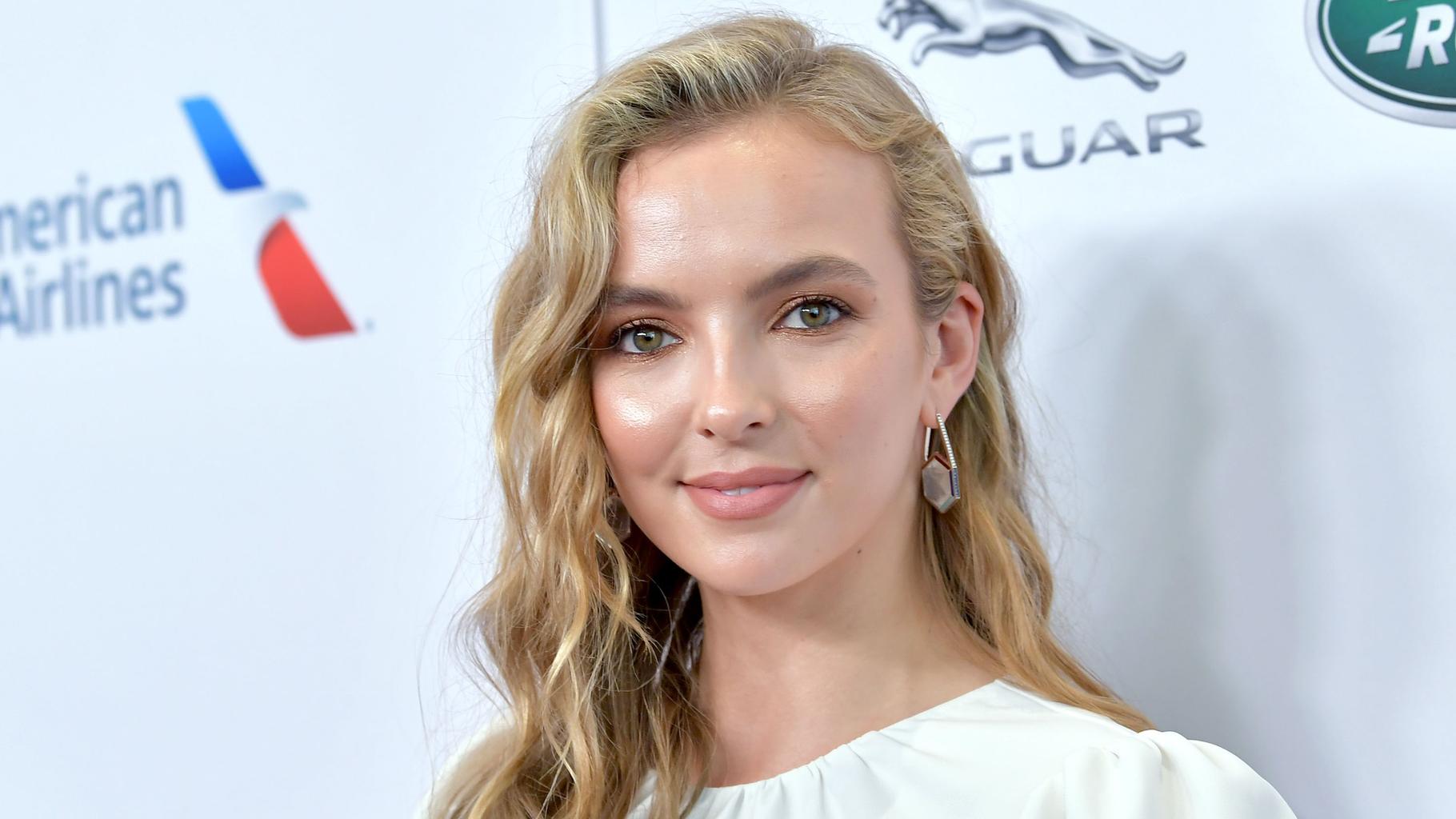 Jodie comer butt