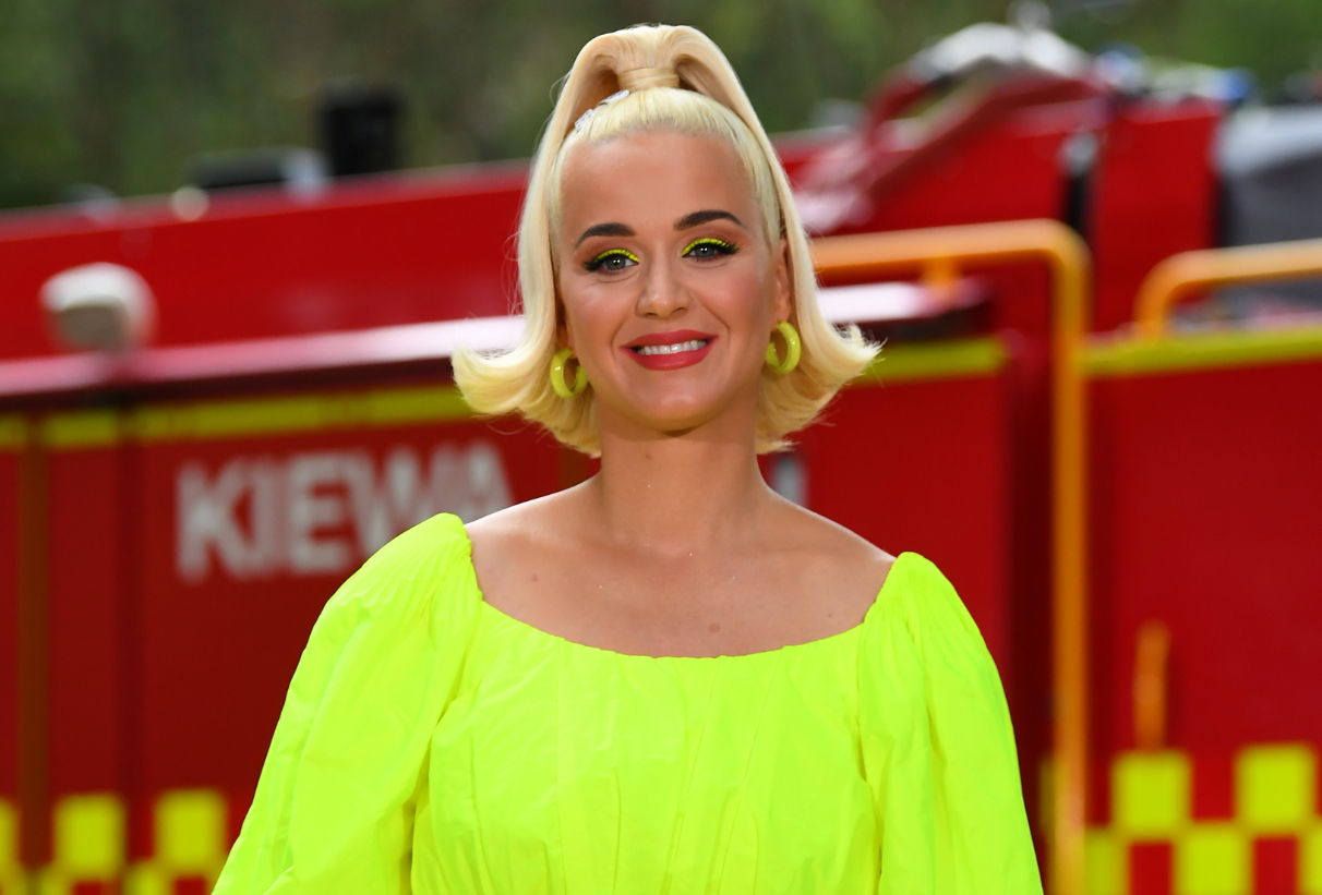 Katy Perry praised for showing off her post-baby body