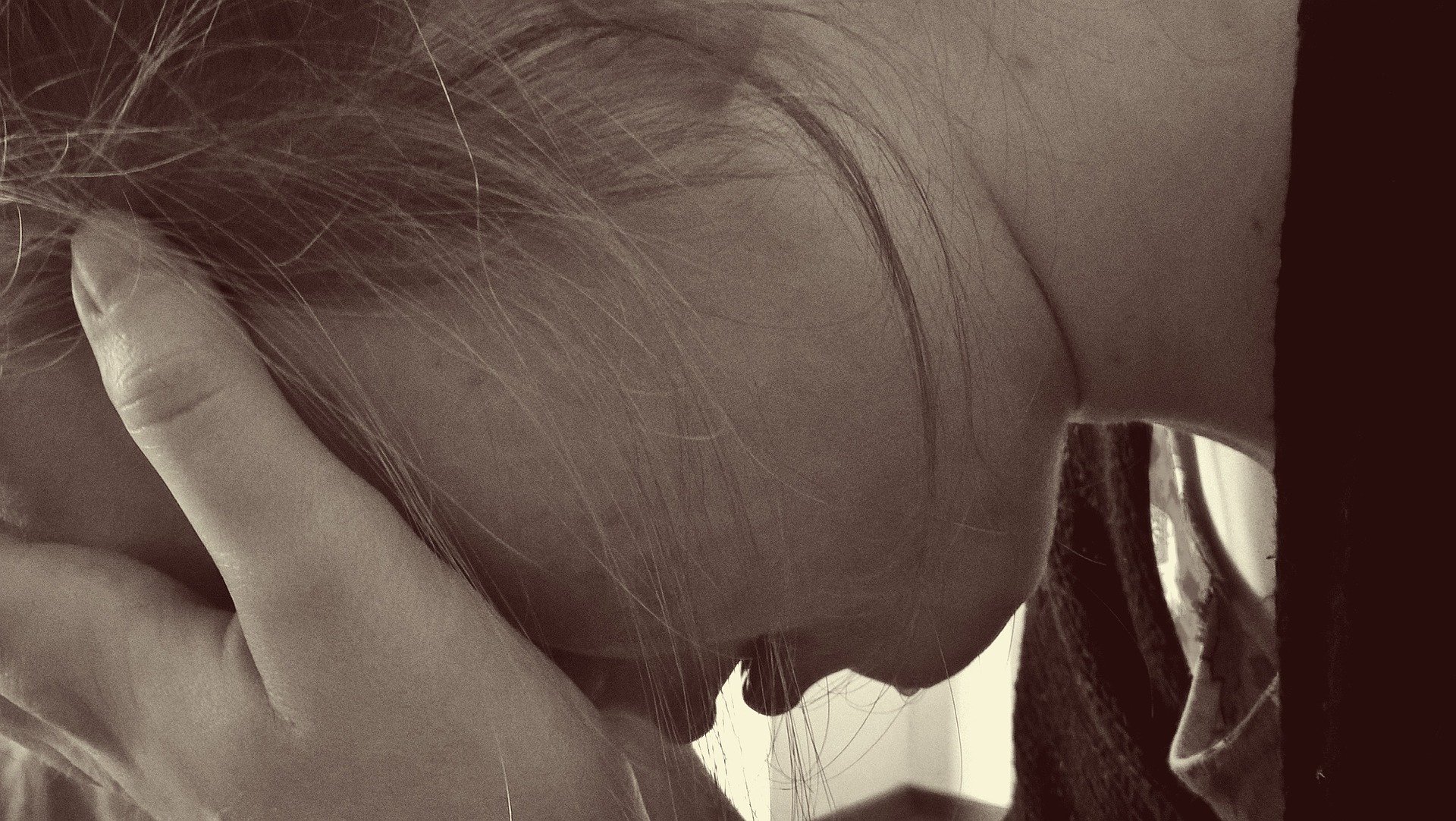 World Suicide Prevention Day: Hopeline UK | News - Greatest Hits Radio ...