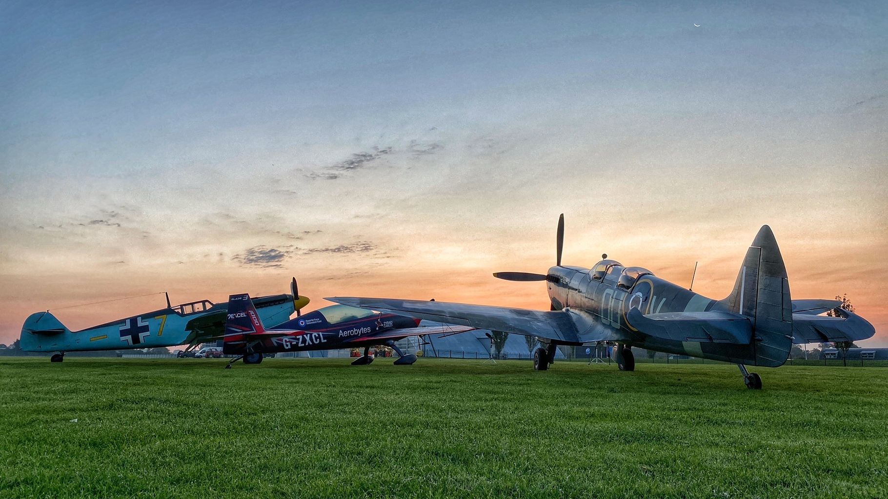 fly-past-at-former-battle-of-britain-airfield-in-hampshire-news