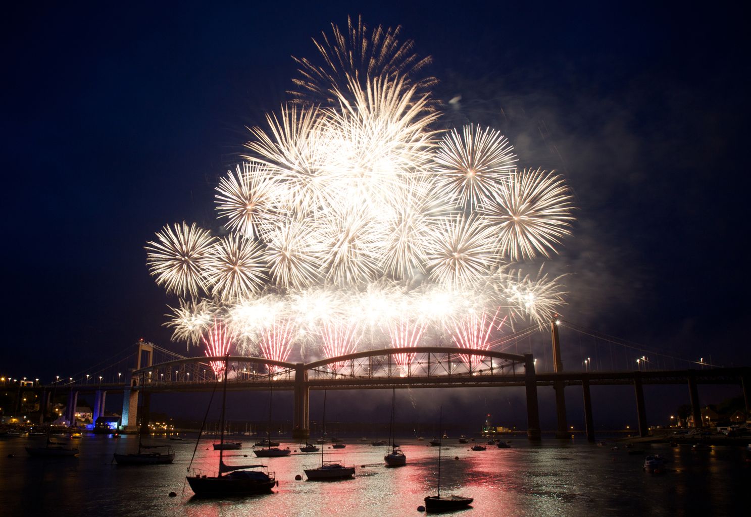 Cornwall is getting its first ever drive-in fireworks display | News ...