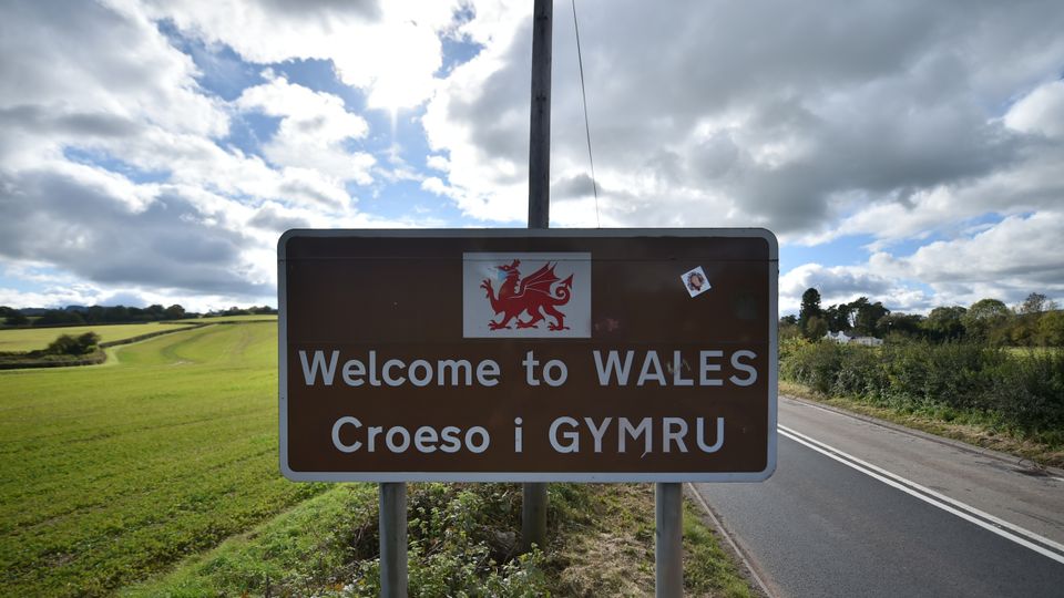 WELCOME TO WALES SIGN