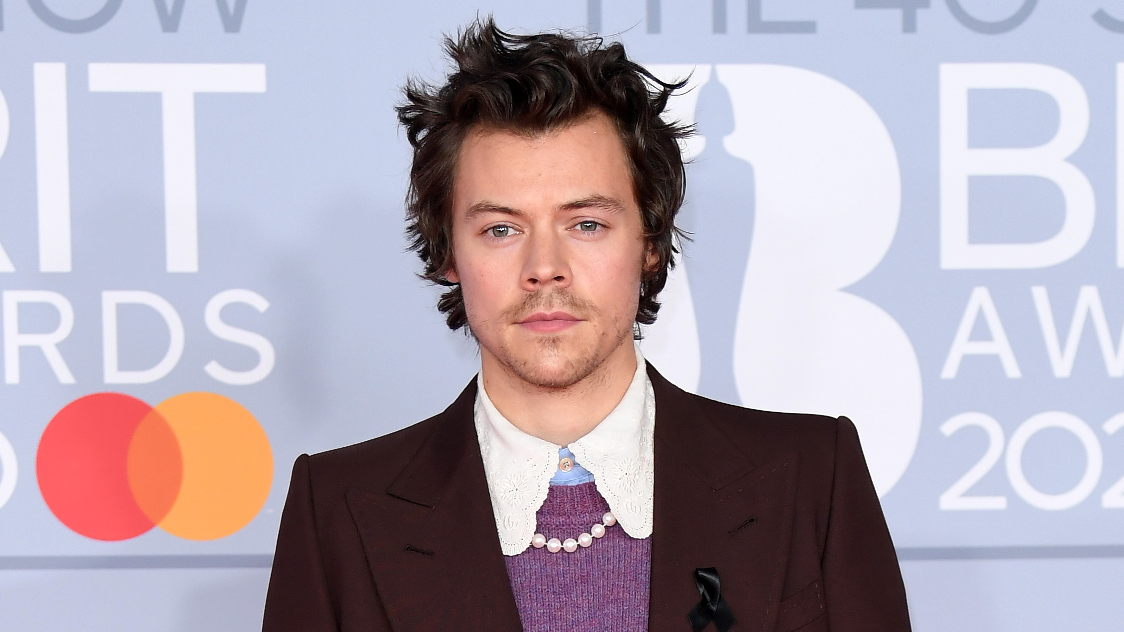 Harry Styles Haircut Photos Are Going Viral – StyleCaster