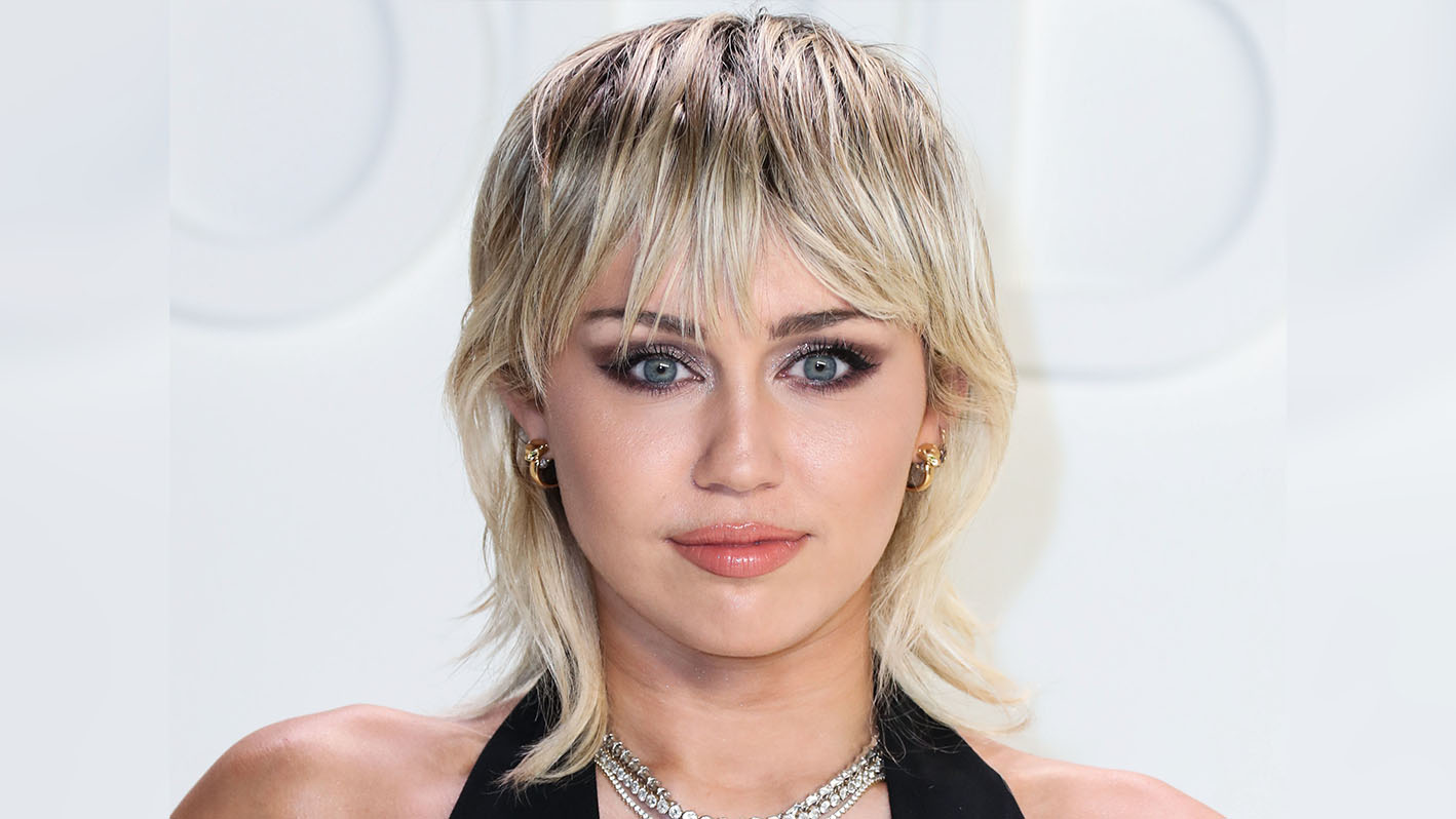 Miley Cyrus reveals her mum cut her hair into a mullet during lockdown