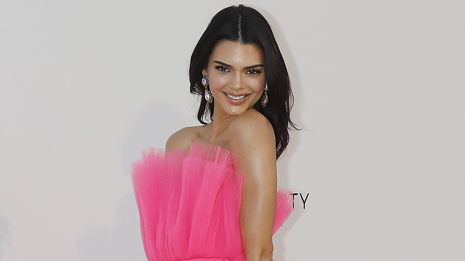 Kendall Jenner Pink Prom Celebrity Dress amfAR Gala Cannes 2019