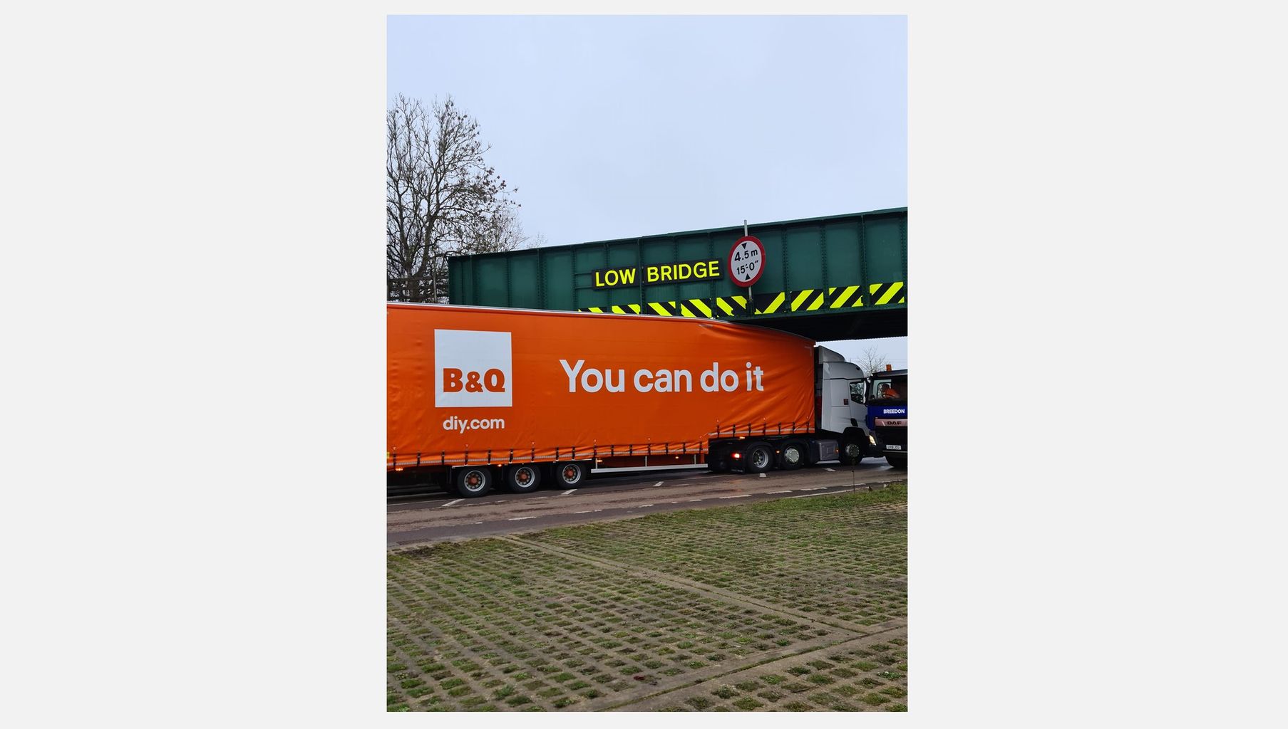 Maybe you can't do it? Lorry gets stuck under A41 bridge | News ...