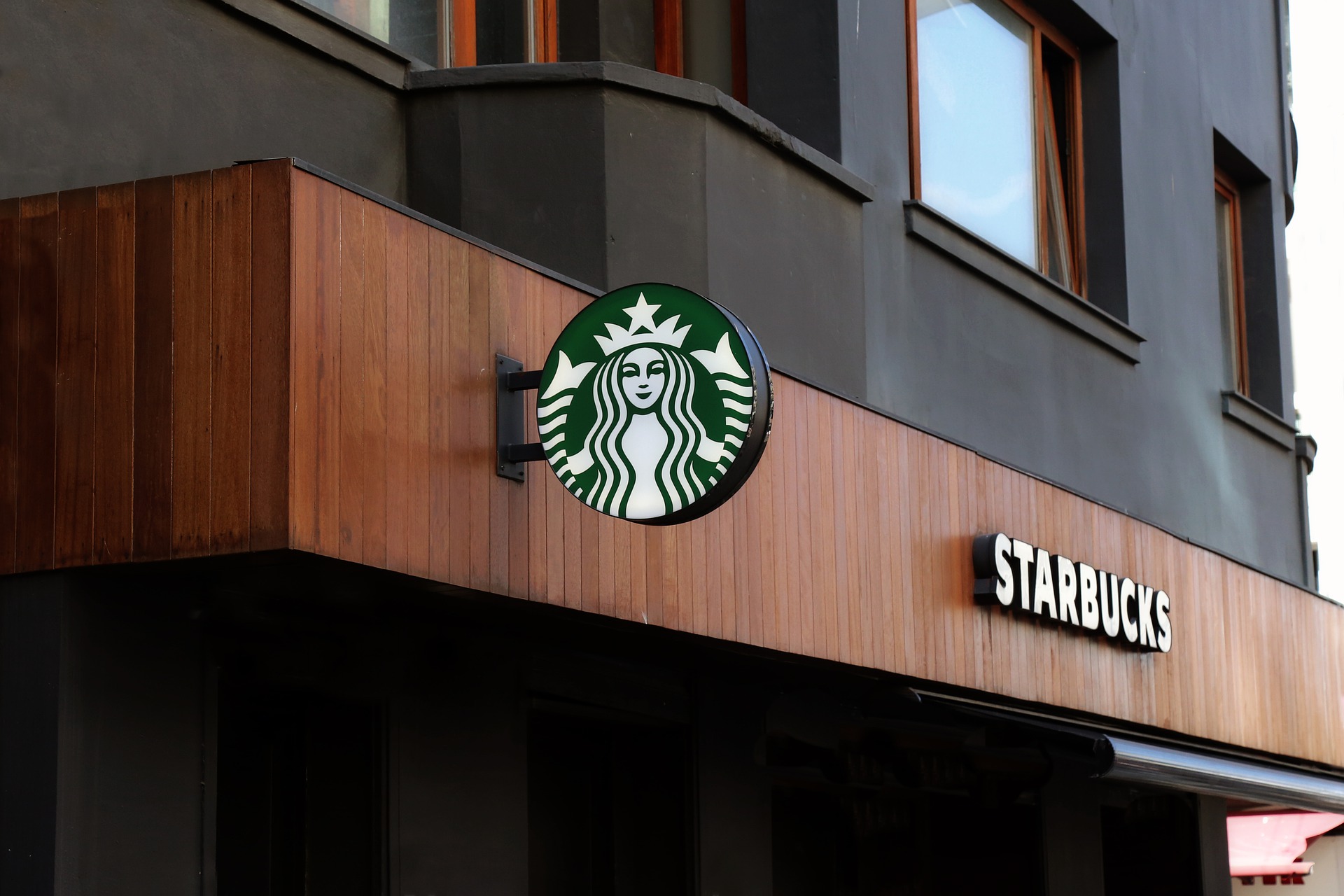 Starbucks applies to build in Aylesbury