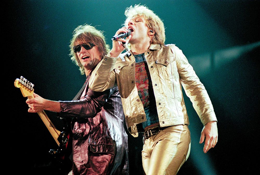 Bon Jovi's Richie Sambora and Jon Bon Jovi in 2000