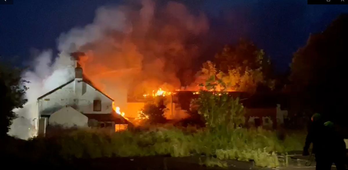 Derelict pub goes up in flames in Aylesbury Vale