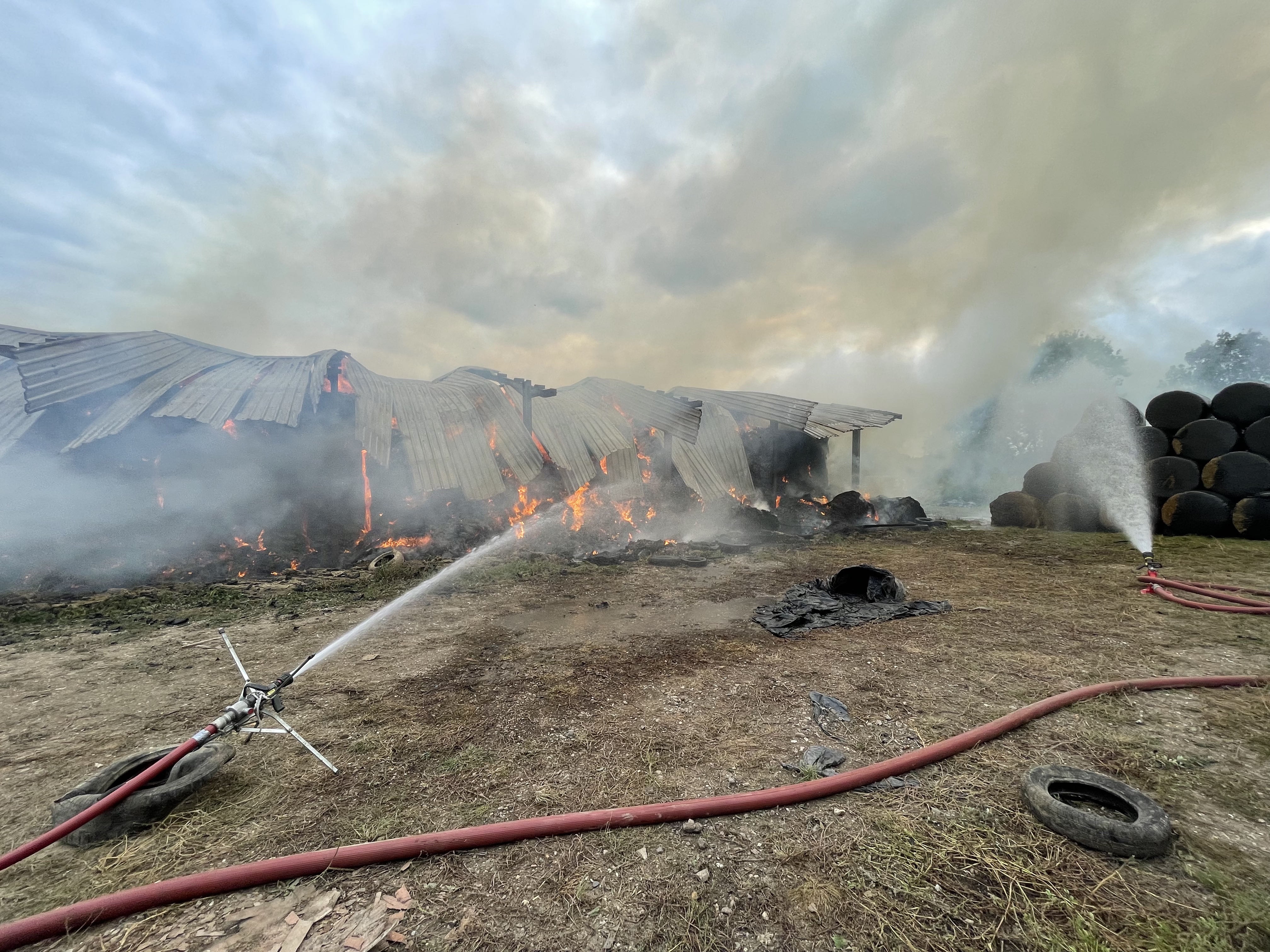 Hundreds of bales of hay destroyed in barn fire | News - Hits Radio ...