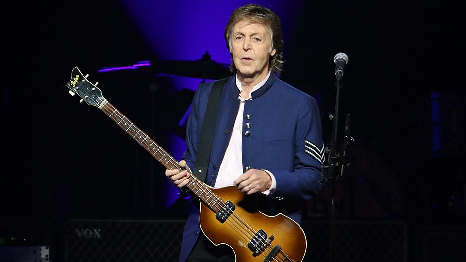 Paul McCartney explains why he will no longer sign autographs for fans