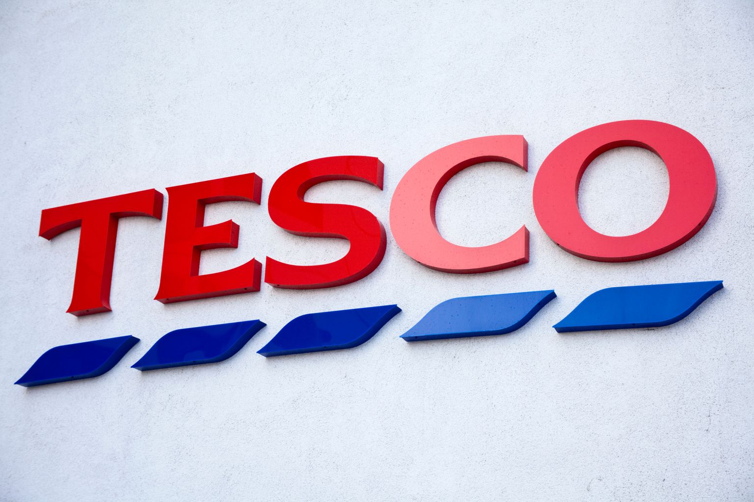 More than 1,000 Tesco workers to strike in lead up to Christmas
