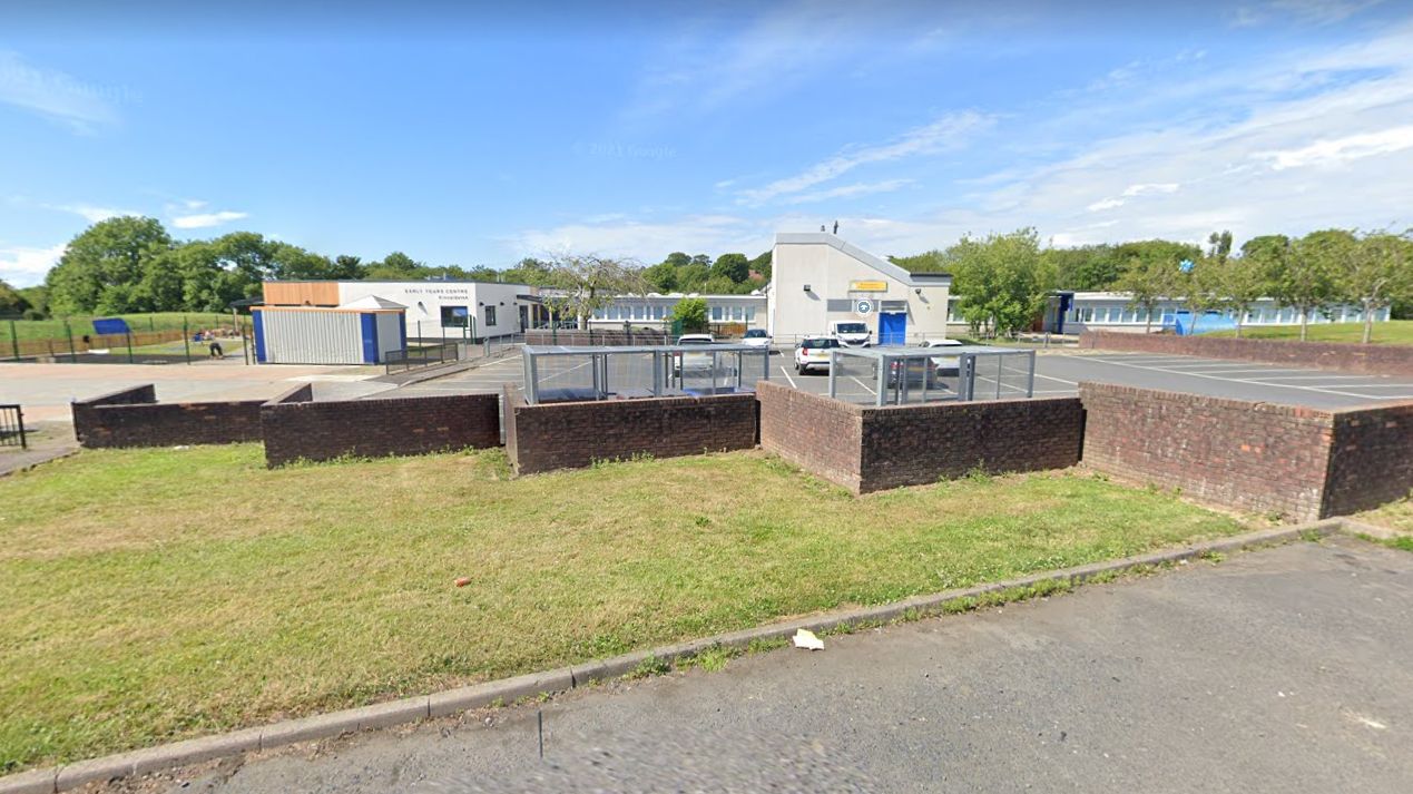 Kincaidston Primary in Ayr closed after smell of gas