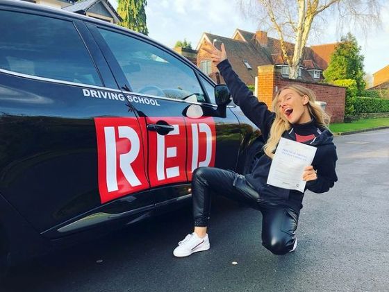 Perrie Edwards passes her driving test