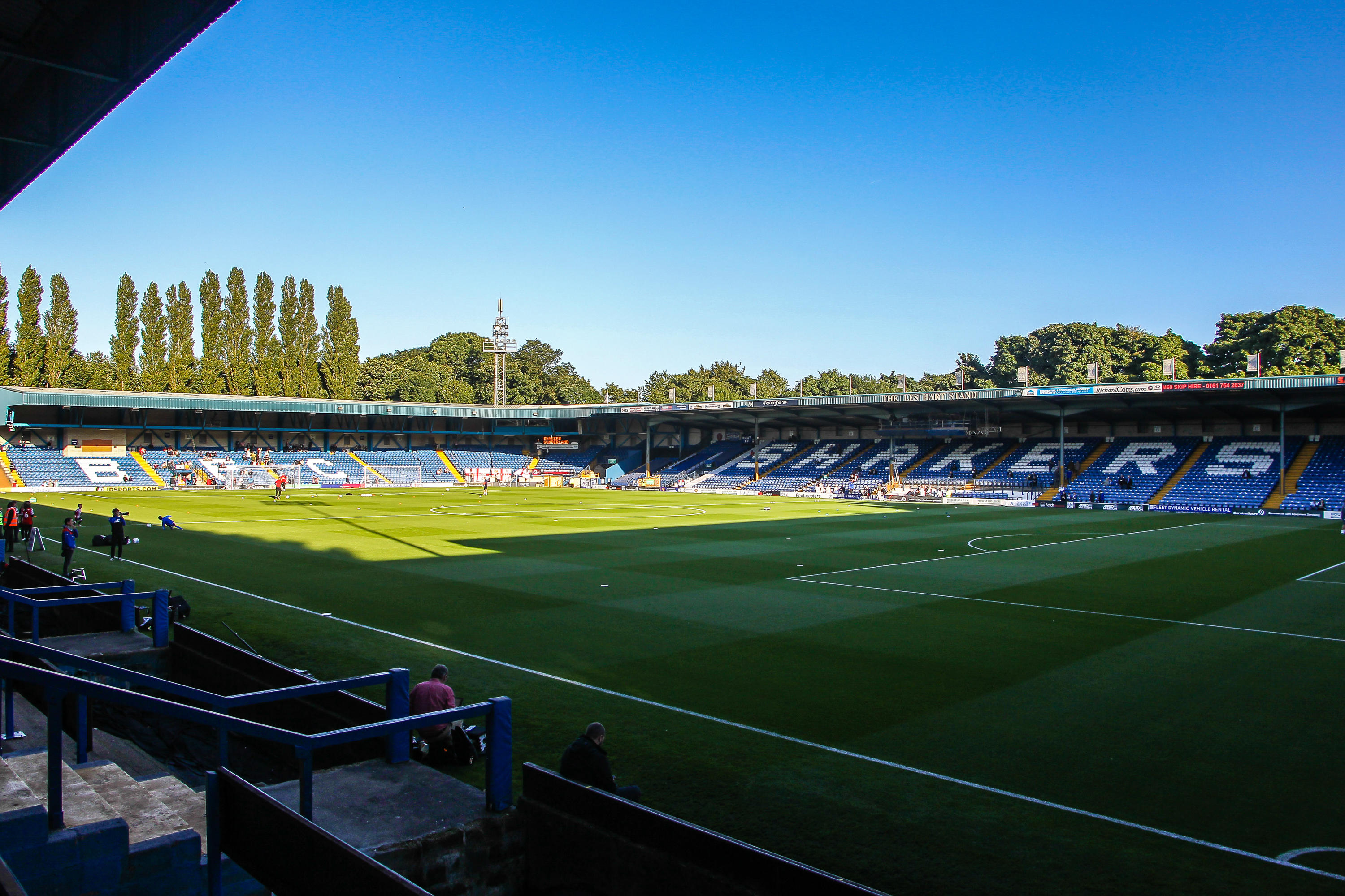 Gigg lane store