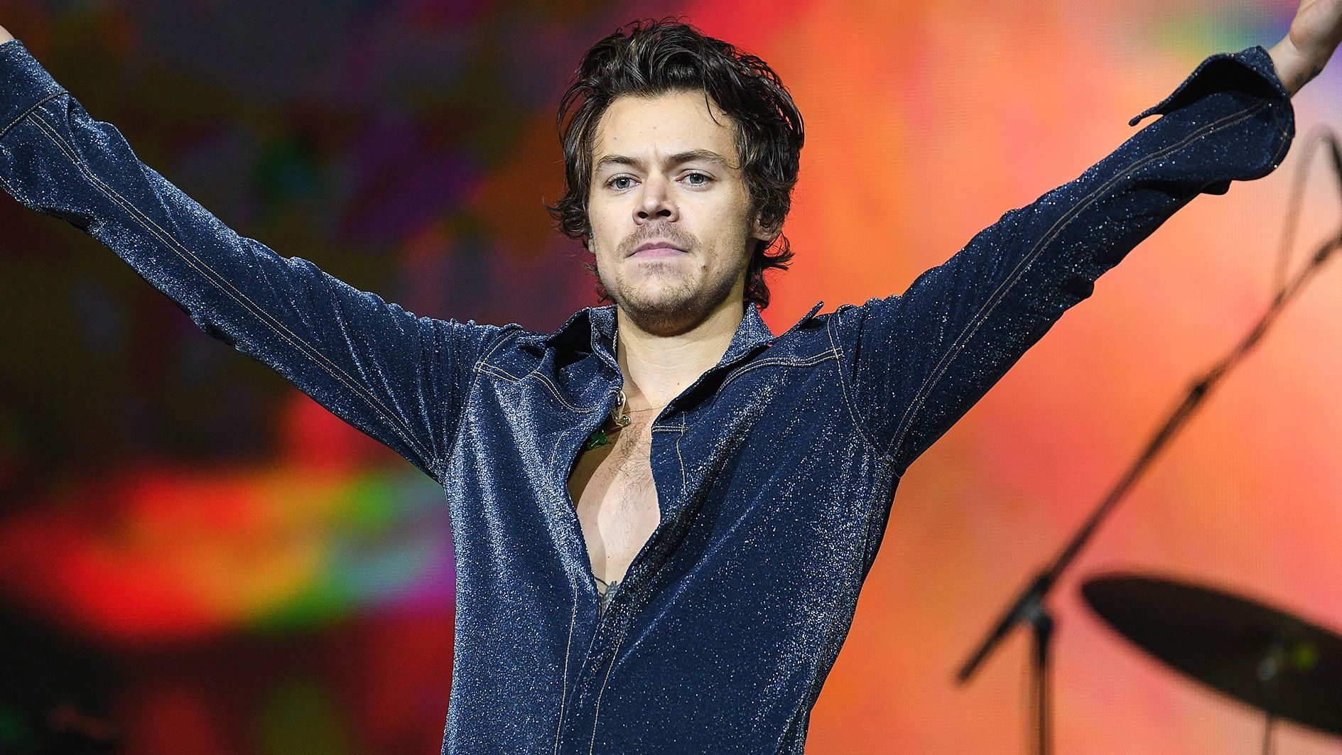 Harry Styles Helped a Fan Come Out at His London Show