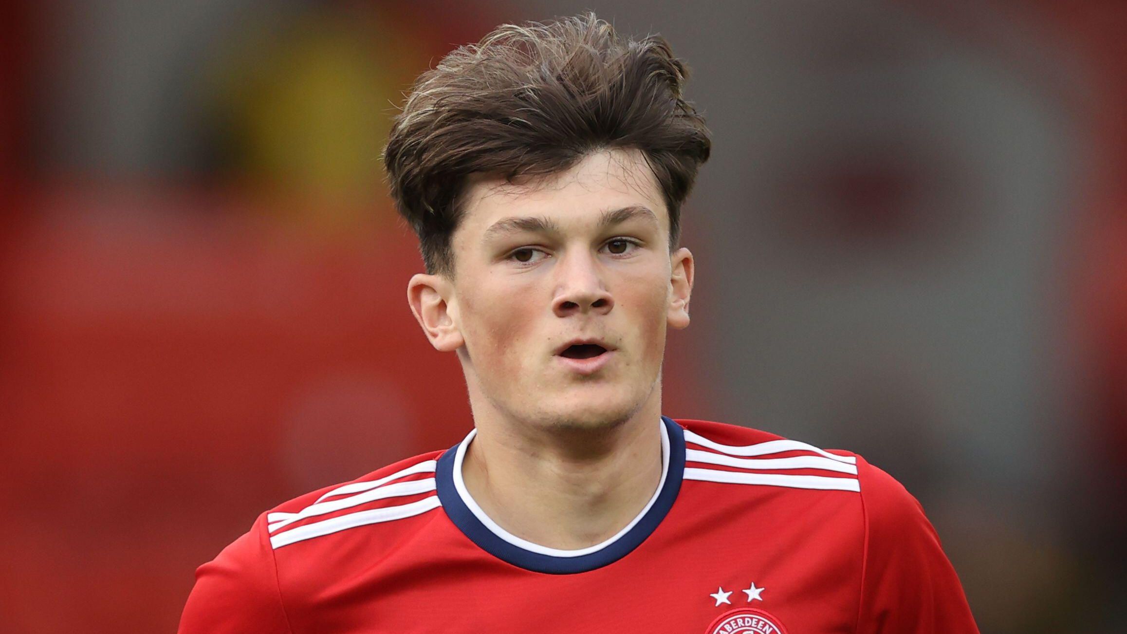 Aberdeen 'receive £4.8m bid' for teenager Calvin Ramsey