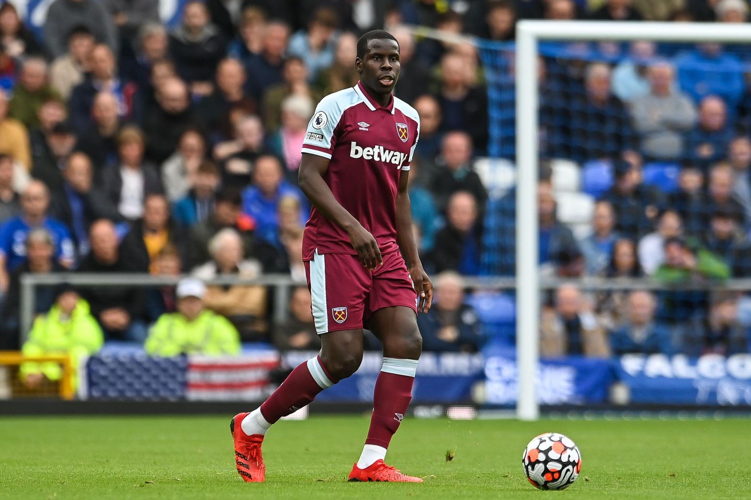 West Ham defender Kurt Zouma apologises for kicking and slapping cat