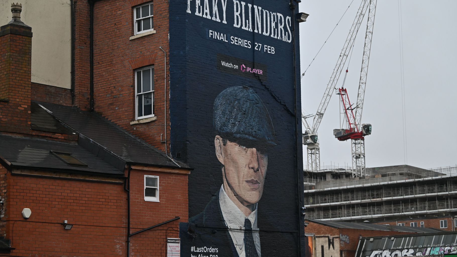 Mural Celebrating Final Season Of Peaky Blinders Unveiled In Birmingham 