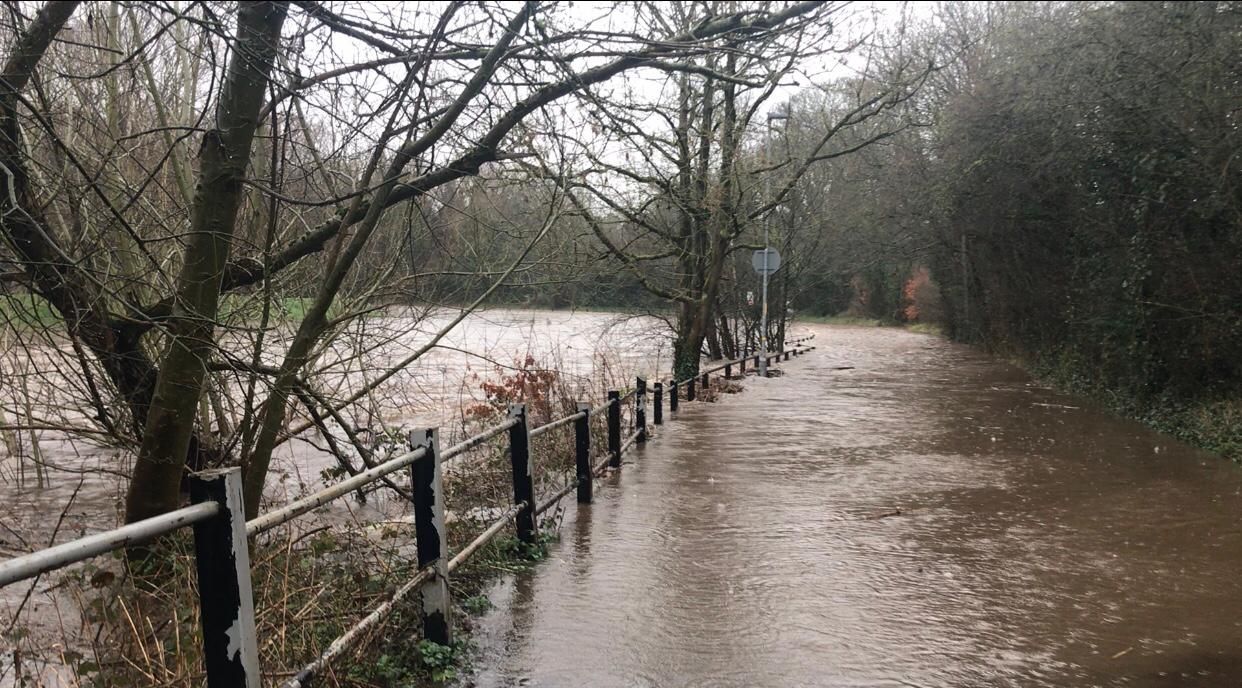 'Danger to life' - two severe flood warnings for the River Mersey ...