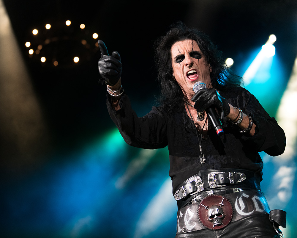 Alice Cooper vows to do something a little different at UK tour