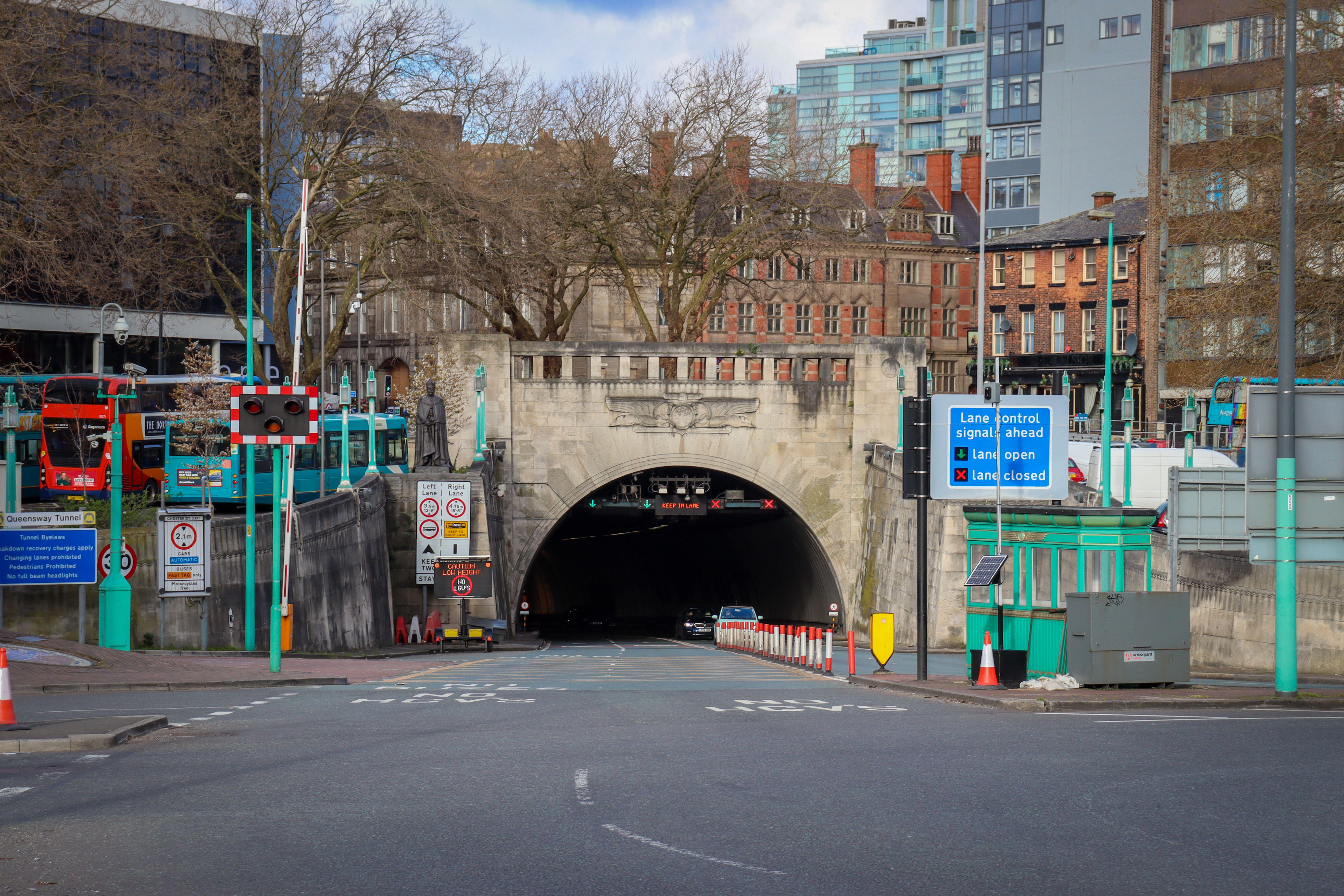 Birkenhead Tunnel closed News Radio City