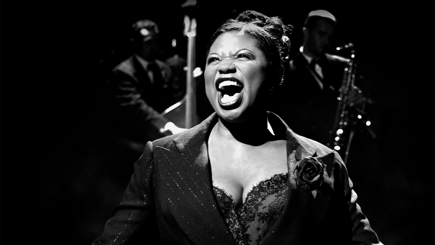 Lee Mead & Brenda Edwards join cast of Chicago tour