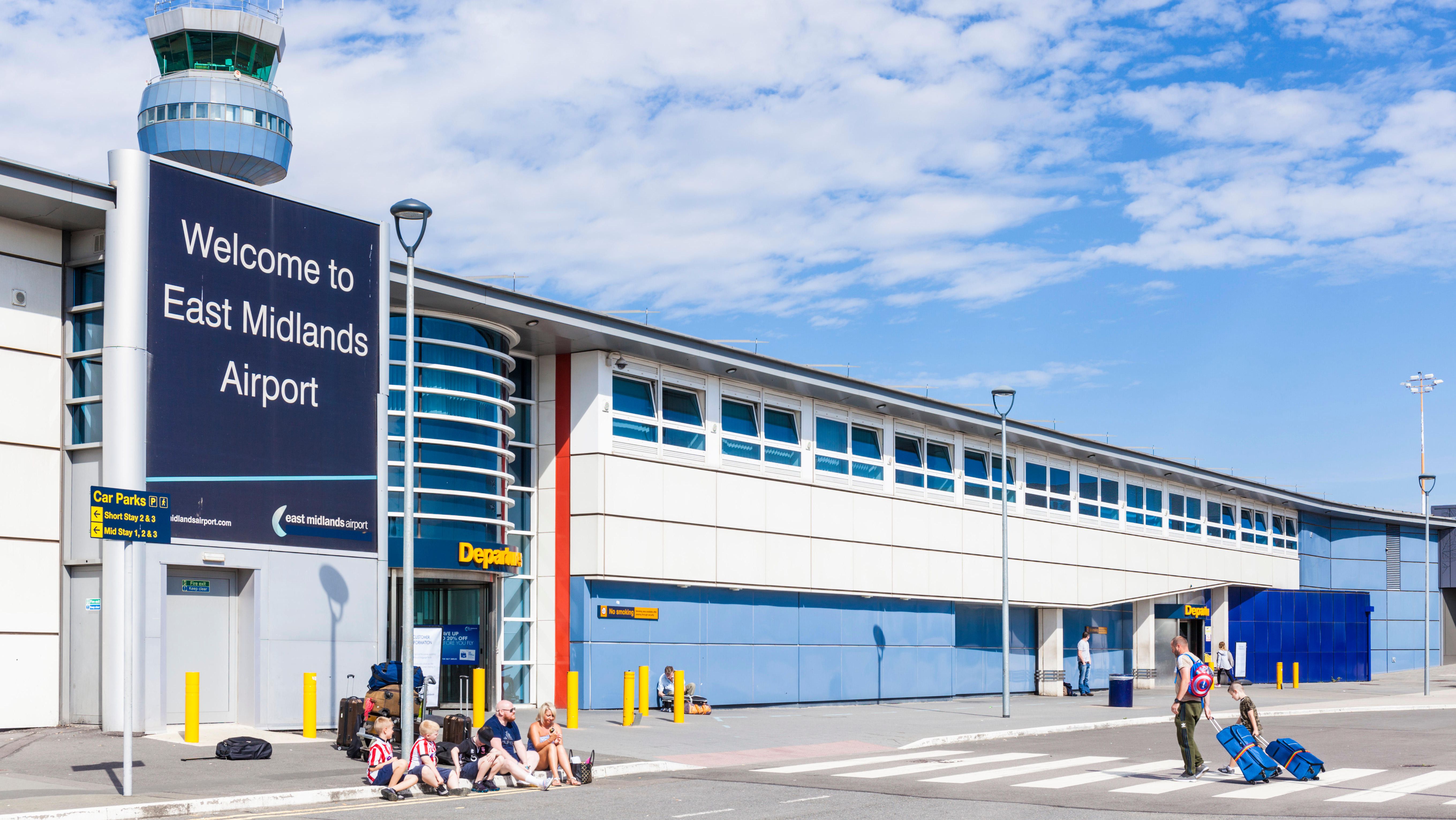 Park And Fly East Midlands Airport planetradio.co.uk
