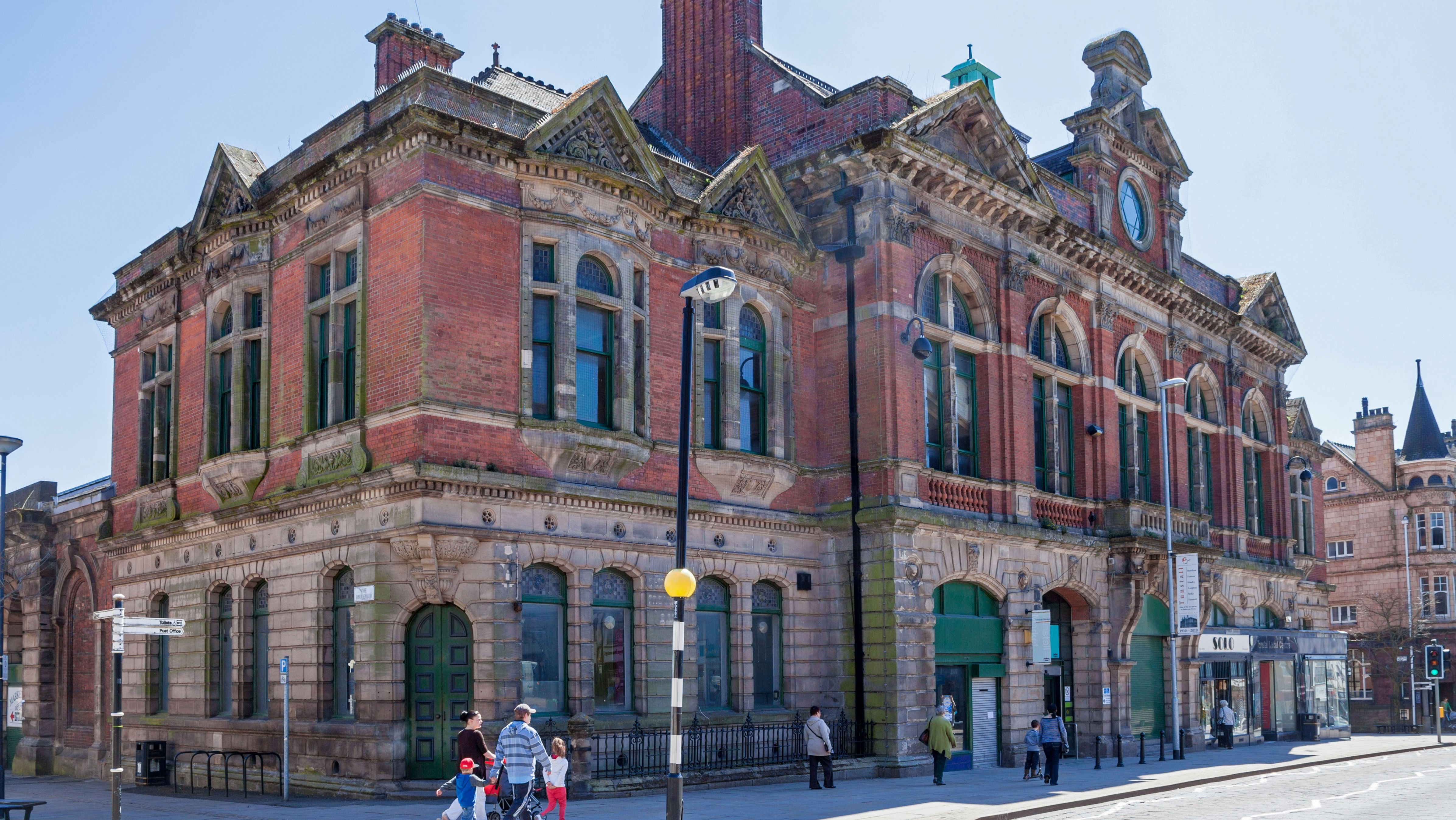 Tunstall Town Hall