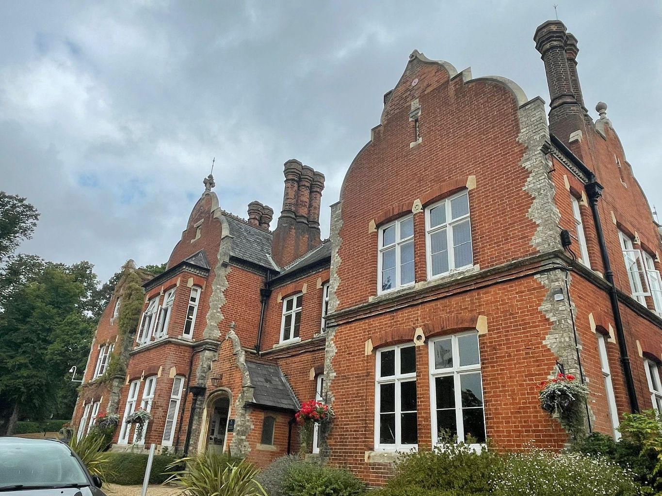 Woodbridge School 