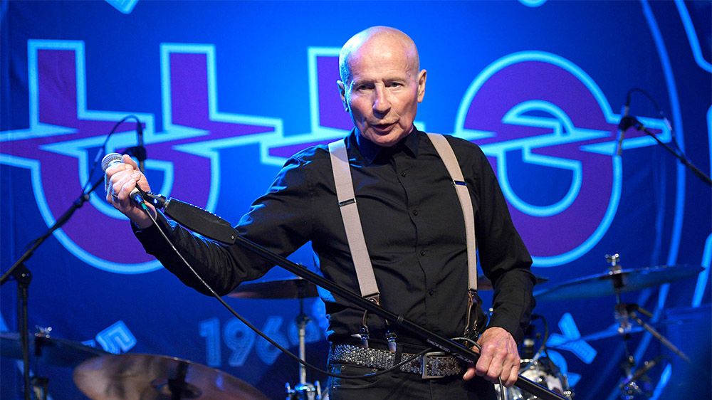 Musicians wearing suspenders | Page 2 | Steve Hoffman Music Forums