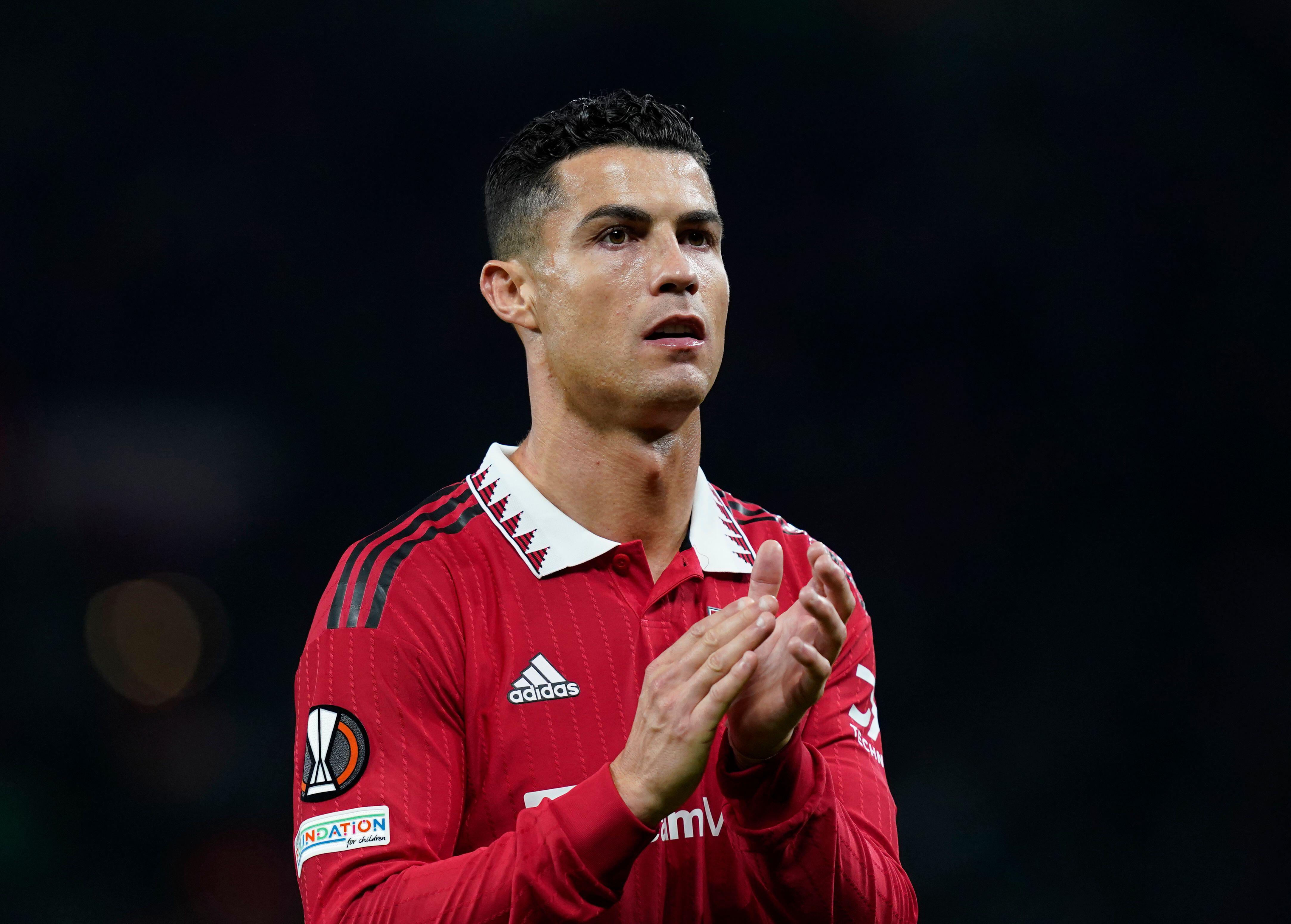 Ronaldo+Returns+to+Training+with+United+Amidst+Transfer+Rumors