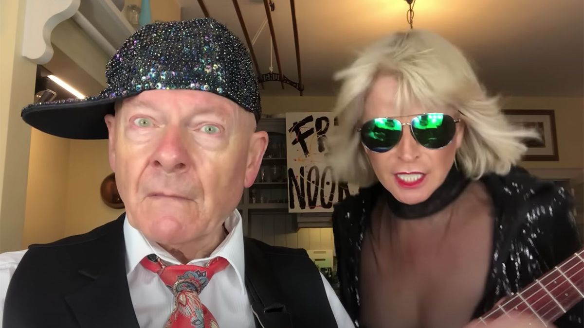 Robert Fripp doesn't care King Crimson fans are upset with his Sunday Lunch